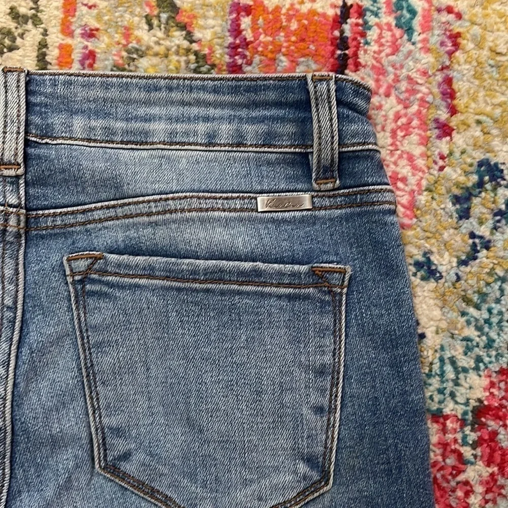 KanCan Distressed Ripped Highrise Button Fly Jeans